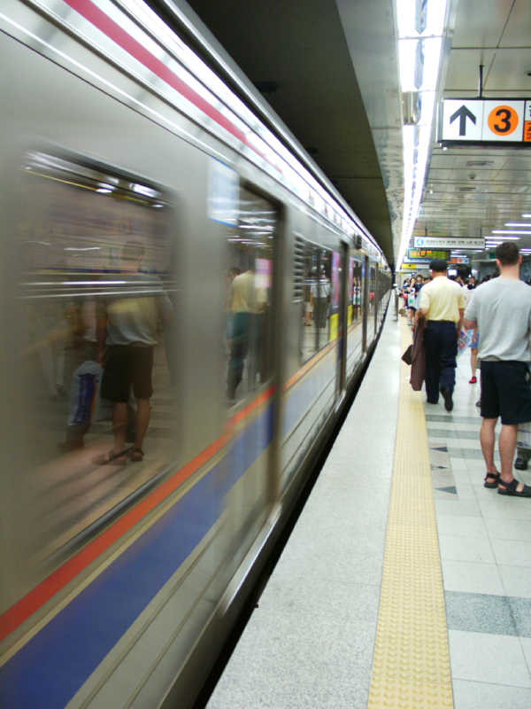 subwaymove.jpg