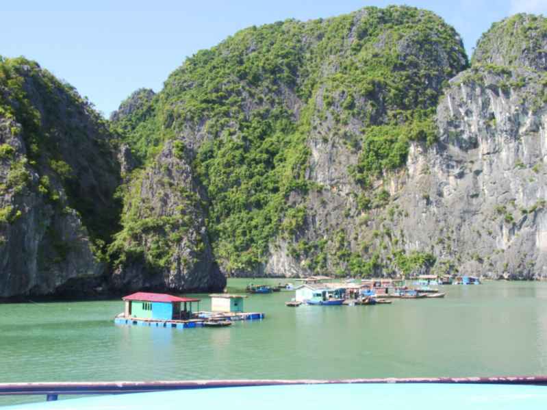 vietnamhbwatervillage.jpg