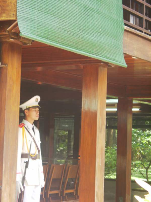 vietnamhochiminhguard.jpg