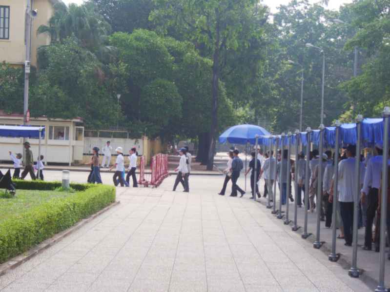 vietnamhochiminhmarch.jpg