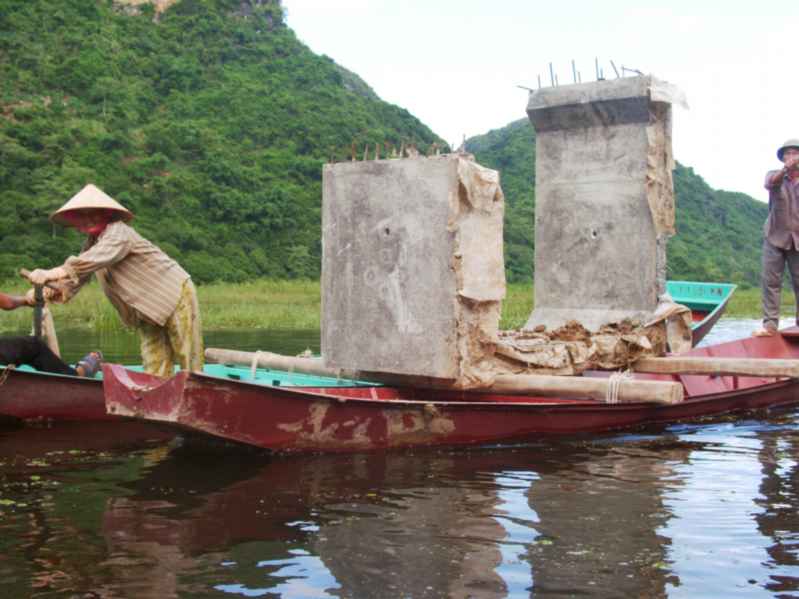 vietnamrivercement.jpg