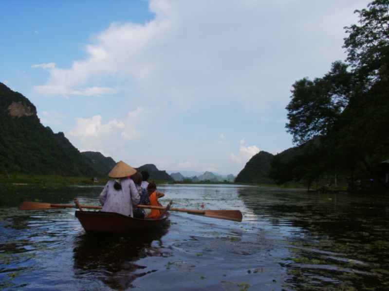vietnamrivergoinghome.jpg
